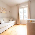 Charming Parisian Flat by Champs Elysées
